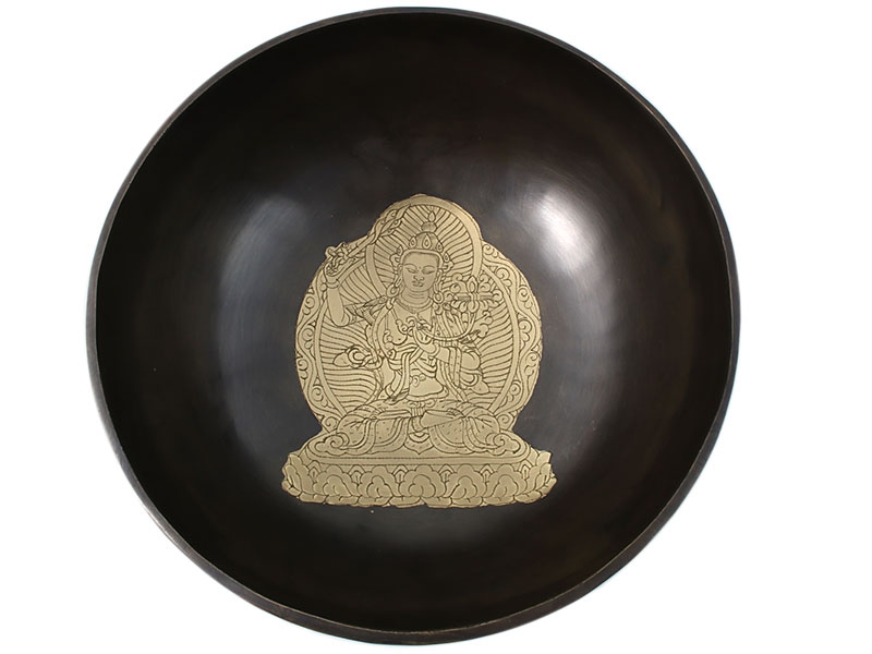 Gravírozott kézi hangtálak - Gravírozott Hangtál - Bodhisattva Manjushri  Gyönyörű hangtál Manjushrival, aki egy lótuszon ül. A hangtálat egy különle 