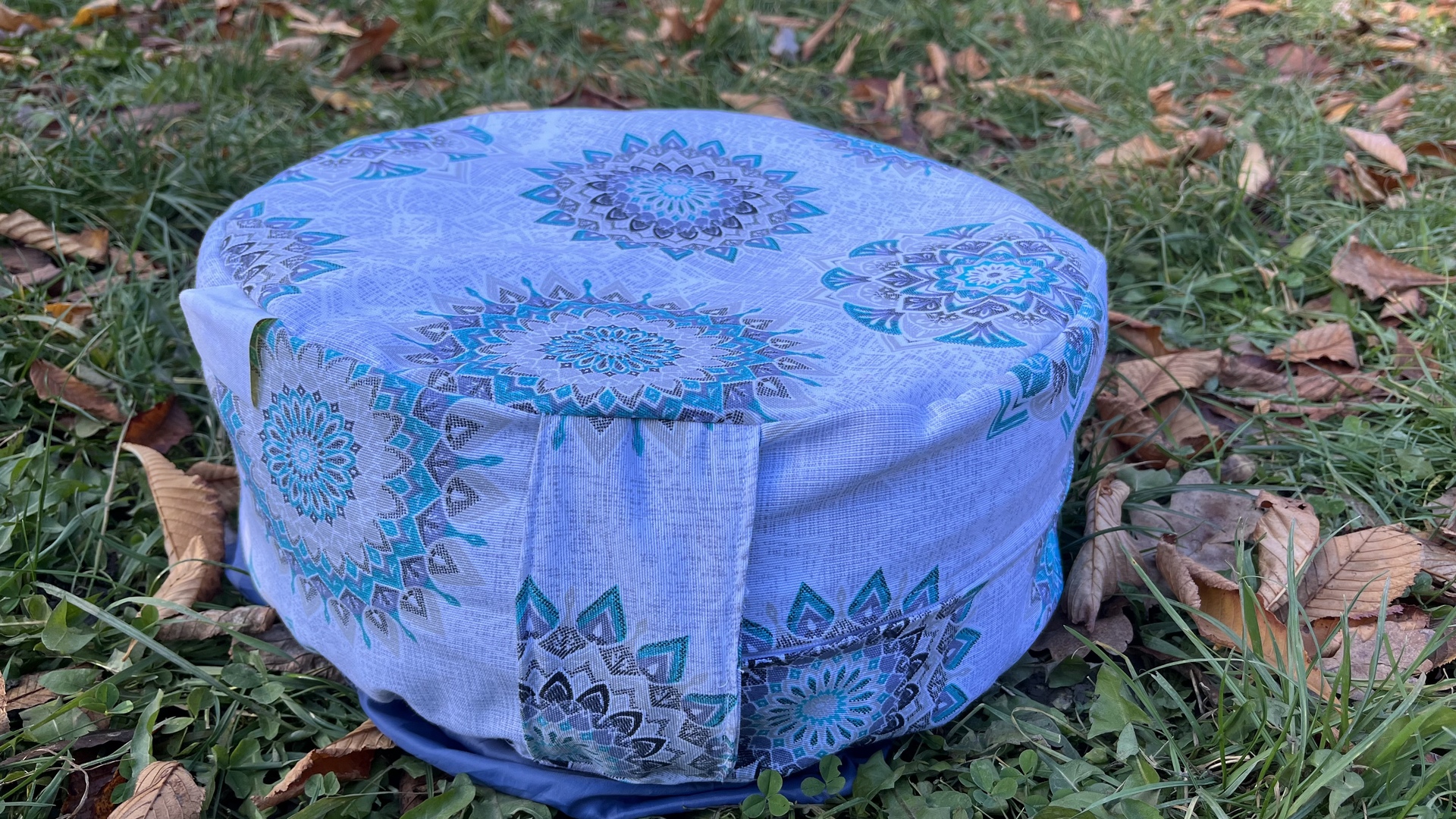 Meditációs párnák - Bio tönkölybúza meditációs párna - Zöld és szürke mandalás  Belső húzat nélkül  <div style="font-size: 1rem;">+Belső huzat rendel&eacute;s&eacute;hez katti 