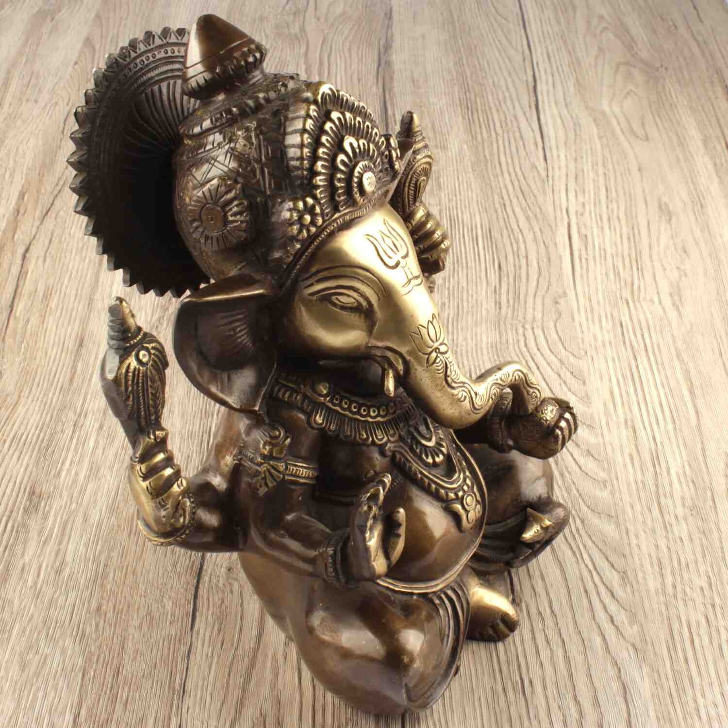 Ganésa szobrok - Ganésa szobor - Sárgaréz - 24 cm  Ganesha, m&aacute;s n&eacute;ven Ganapati, a b&ouml;lcsess&eacute;g &eacute 