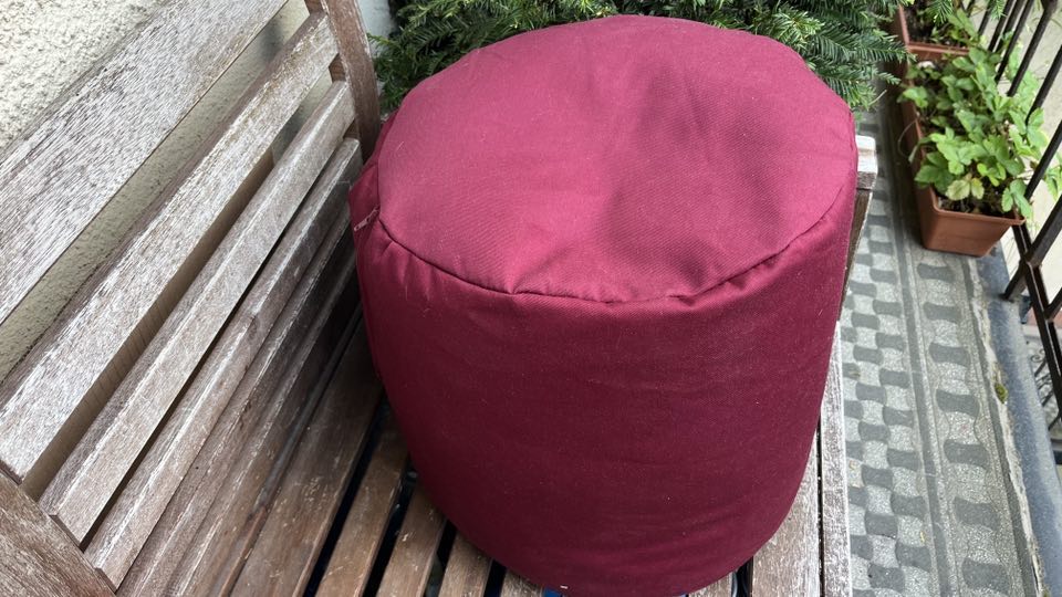 Meditációs párnák - Bio tönkölybúza puff   <div style="font-size: 1rem;">Magasabb - 40 cm magas -&uuml;lőp&aacute;rna<