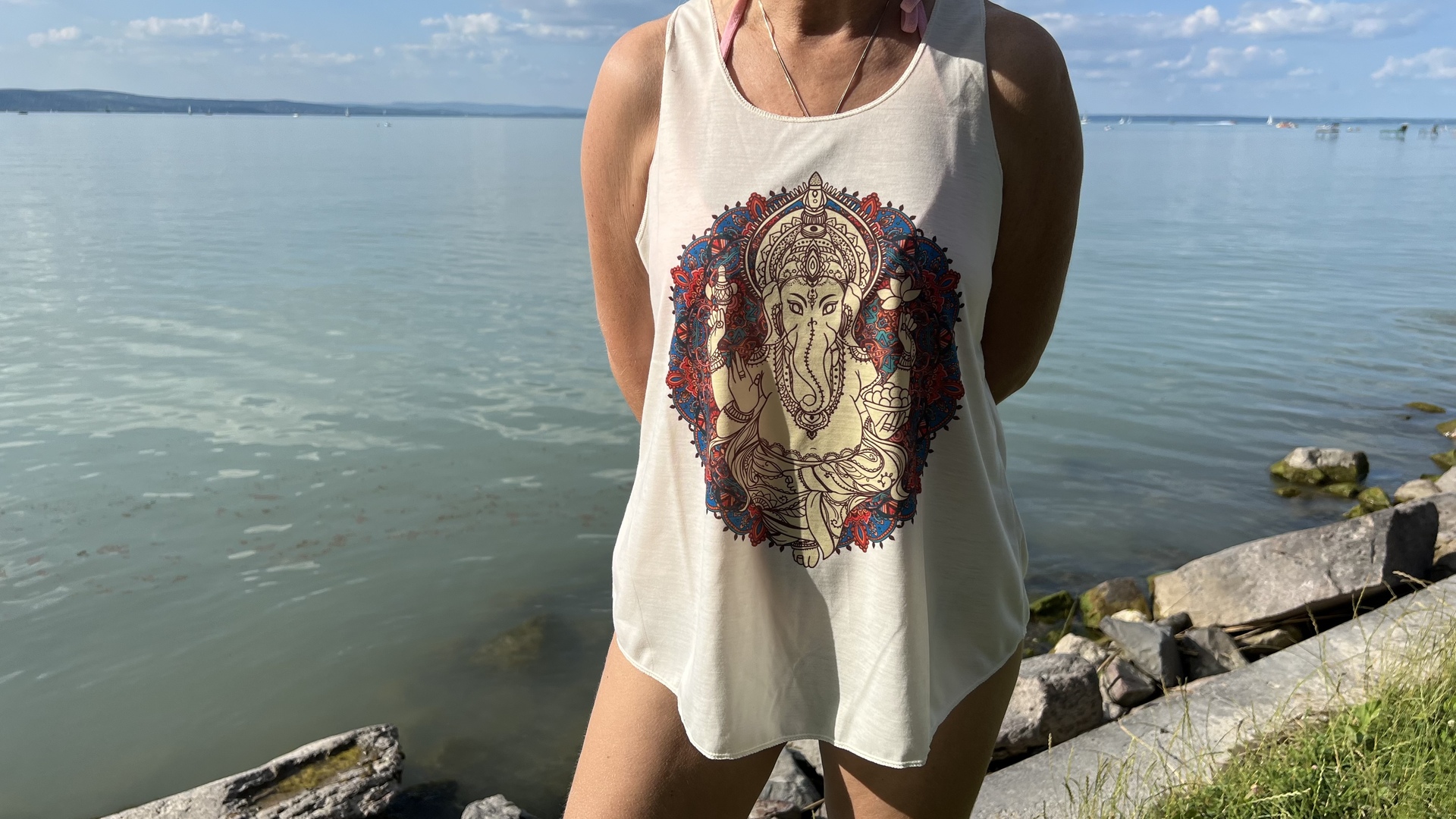 Női Thai póló - Ganesha  Női Thaiföldről érkezett ujjatlan pólók, melyeket