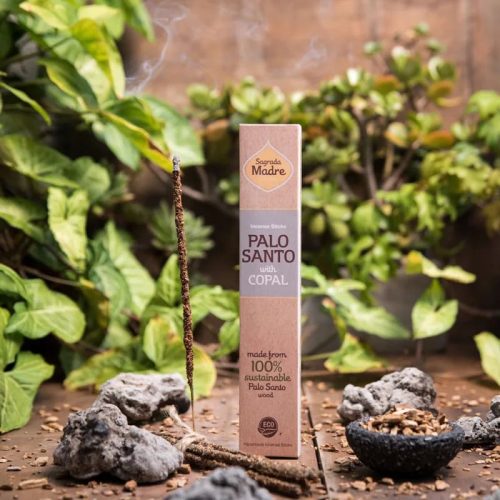 Sagrada Madre Palo Santo füstölők - Sagrada Madre - Palo Santo with Copal - Palo Santo és Copál Füstölőpálca  A Sagrada Madre Palo Santo tömjén 100%-ban egyedülálló természetes tömjén,  