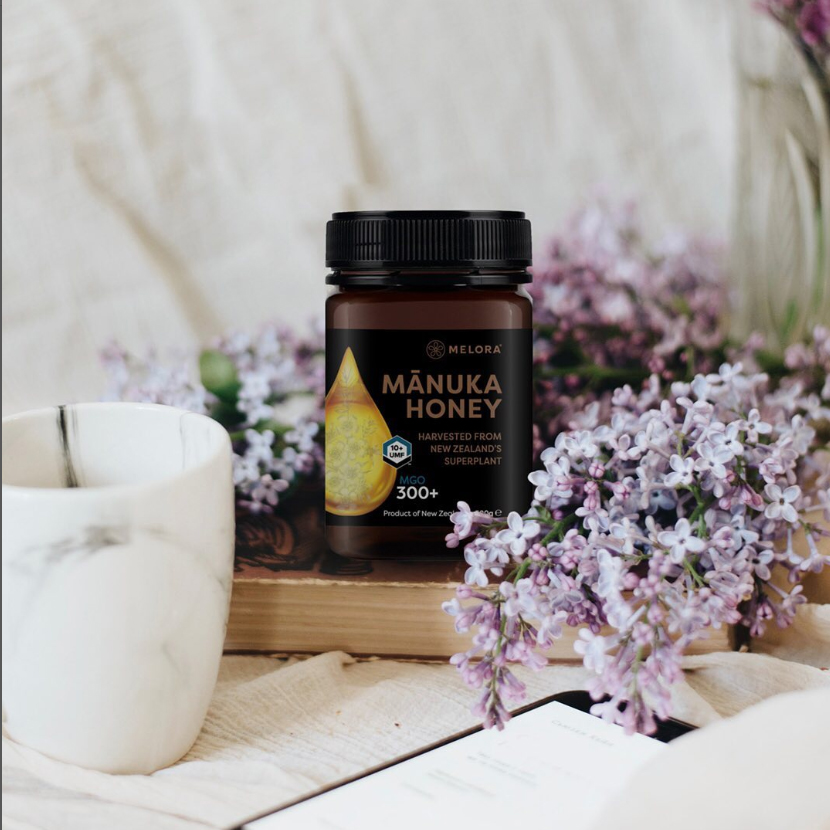 Manuka méz - Melora - Manuka méz 300+ MGO™ UMF10 250g  MGO300+ az ellenálló fertőzések ellen, gyulladásokra és gyomorsav kezelésér 