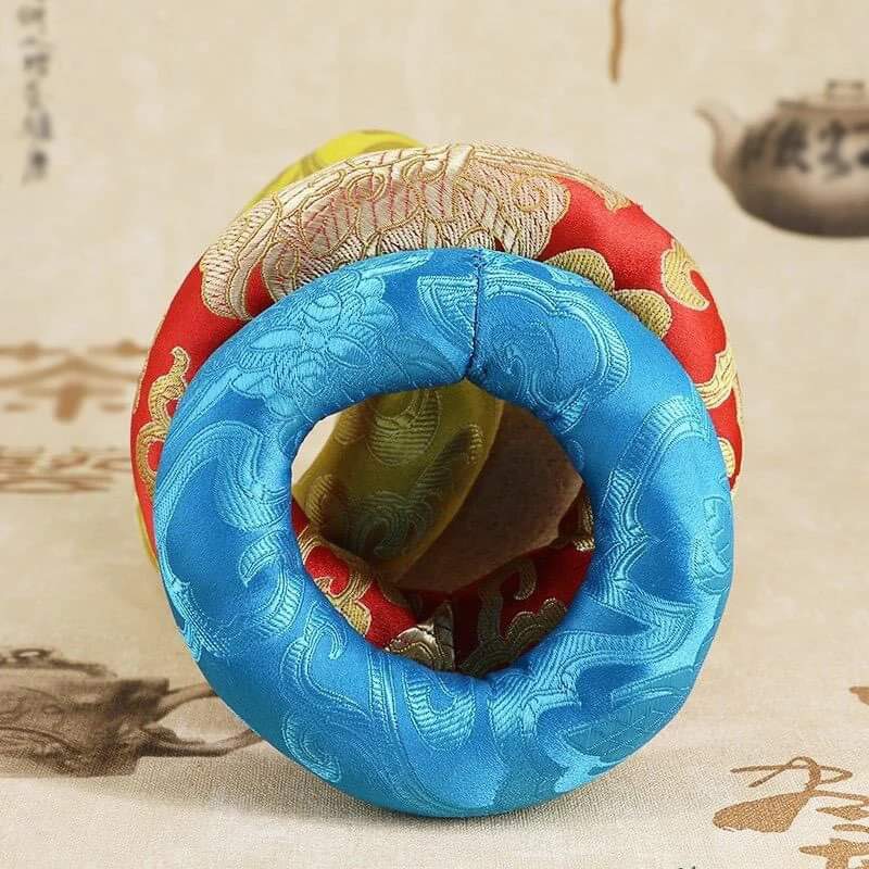 Hangtál párnák - Nepáli hangtál párna  10 cm Gyönyörű mintájú brokát anyagból készült tömör hangtál párna.Hangtálak megf