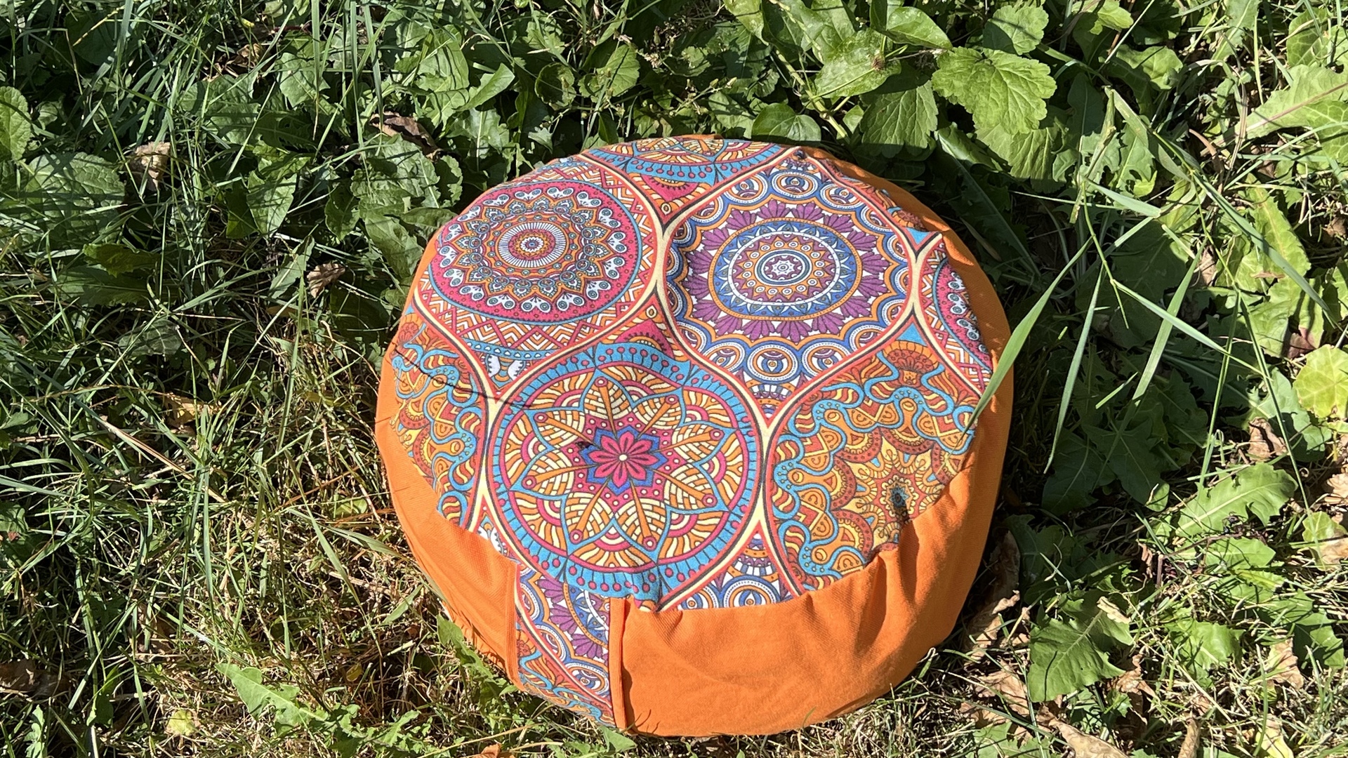 Meditációs párnák - Bio Tönkölypelyva meditációs párna - színes Belső huzat nélkül +Belső huzat rendeléséhez kattints ide!<br id="isPasted">Bio tönkölybúza ma 