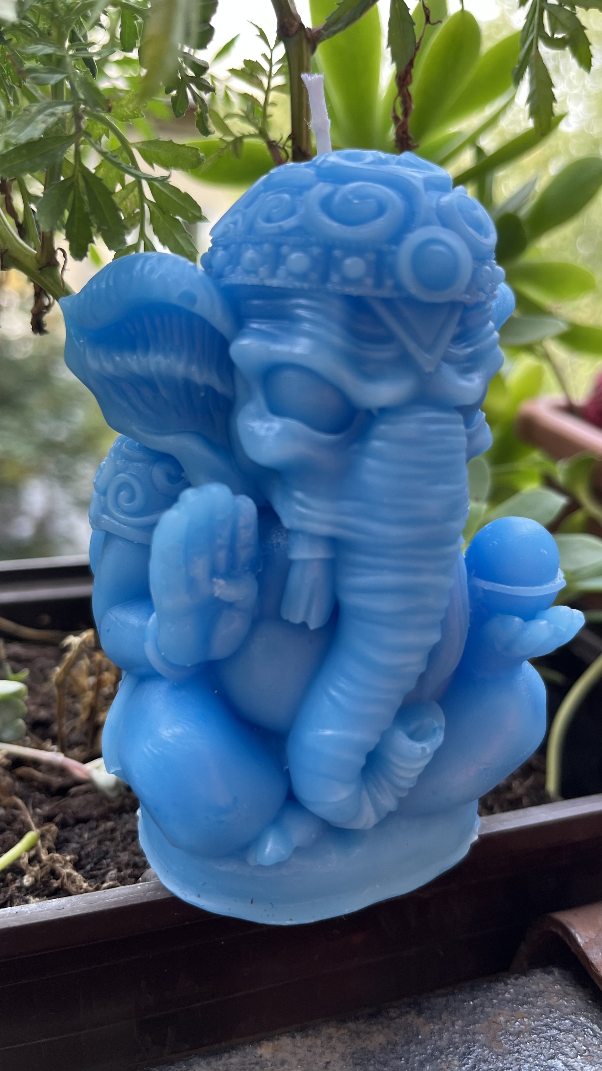 Ganésa szobrok - Ganesha gyertya szobor  <span style="font-size: 1rem;">Ganesha kék gyertya szobor</span> 