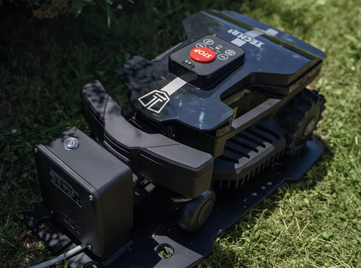 Techline robotfűnyírók - Techline NEXTTECH LX2 Robotfűnyíró Az új robotfűnyíró generáció legkisebbje Mini robotfűnyíró, amely még kevésbé terheli a környezetet, és a legfejlett 